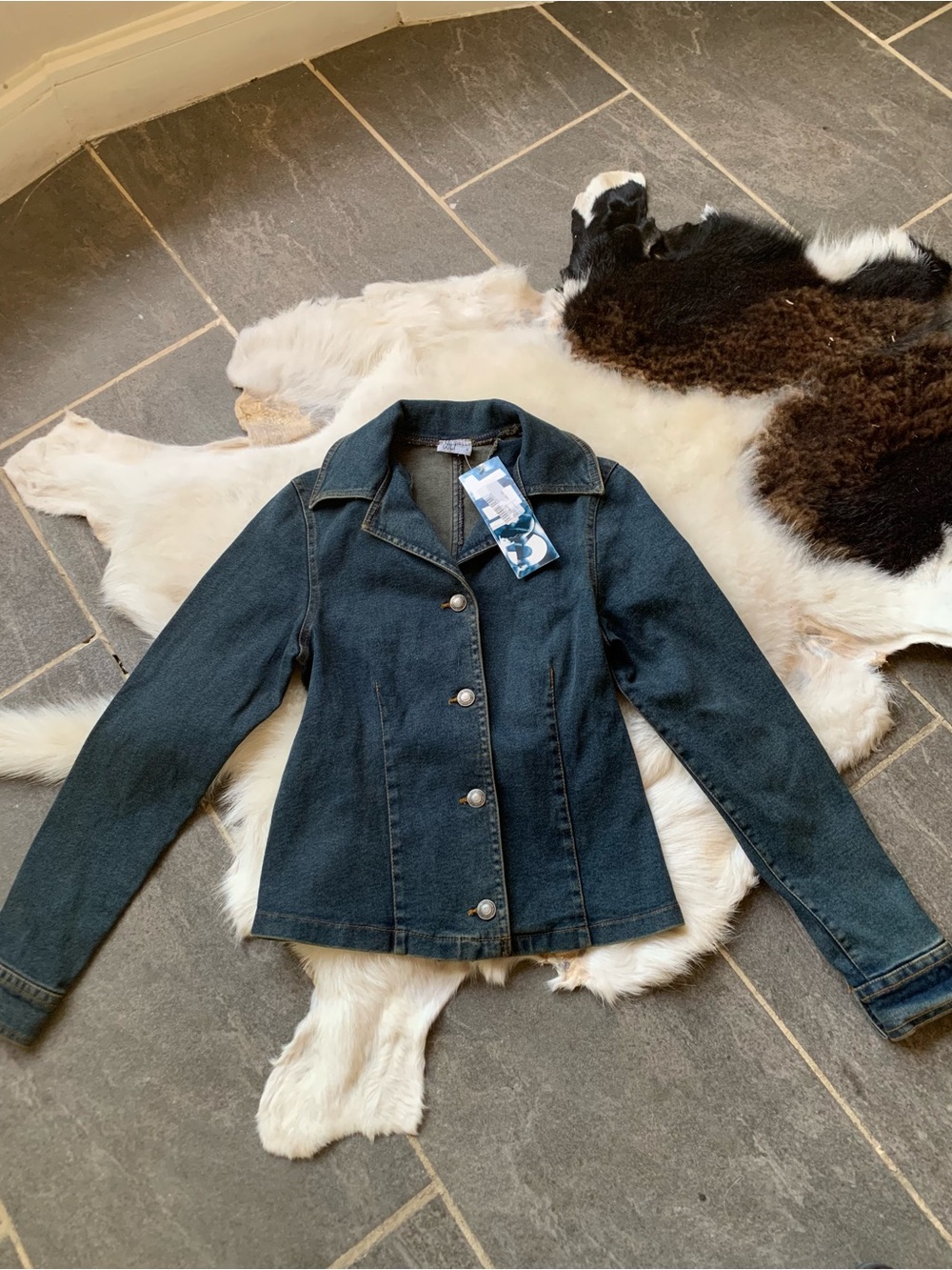 Y2K NWT Dark Wash Denim Jacket - 97% Cotton